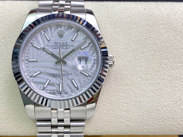 激安ロレックス全体デザイン